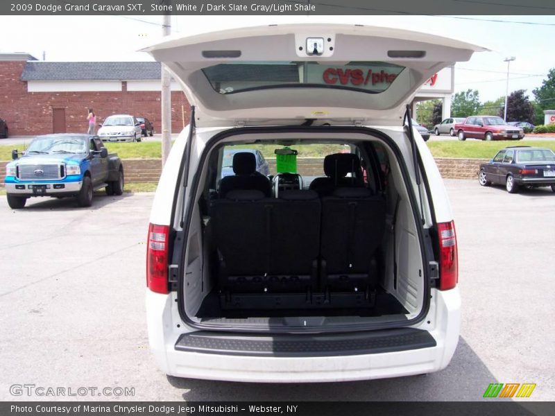 Stone White / Dark Slate Gray/Light Shale 2009 Dodge Grand Caravan SXT