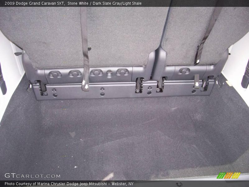 Stone White / Dark Slate Gray/Light Shale 2009 Dodge Grand Caravan SXT