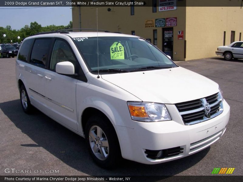 Stone White / Medium Slate Gray/Light Shale 2009 Dodge Grand Caravan SXT