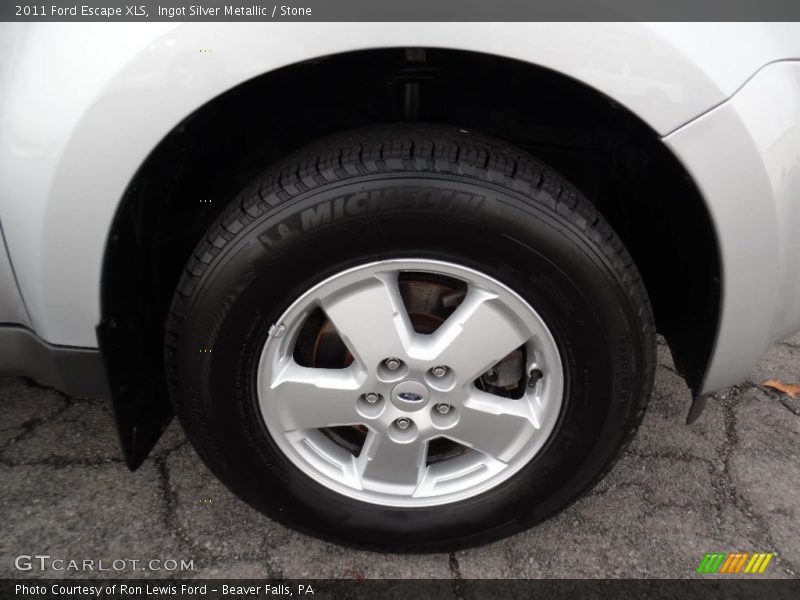 Ingot Silver Metallic / Stone 2011 Ford Escape XLS