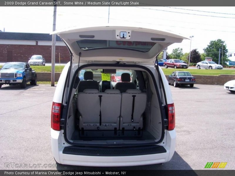 Stone White / Medium Slate Gray/Light Shale 2009 Dodge Grand Caravan SXT