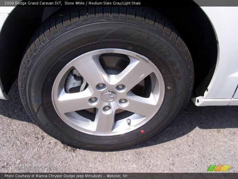 Stone White / Medium Slate Gray/Light Shale 2009 Dodge Grand Caravan SXT