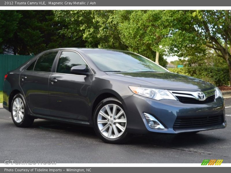 Magnetic Gray Metallic / Ash 2012 Toyota Camry XLE