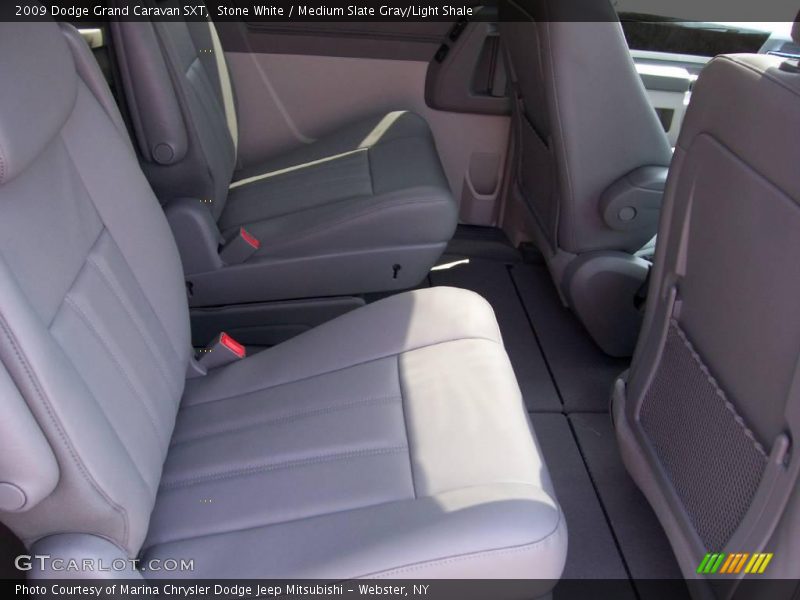 Stone White / Medium Slate Gray/Light Shale 2009 Dodge Grand Caravan SXT