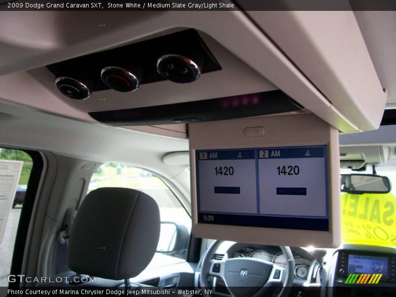 Stone White / Medium Slate Gray/Light Shale 2009 Dodge Grand Caravan SXT