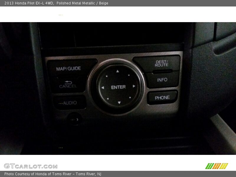 Polished Metal Metallic / Beige 2013 Honda Pilot EX-L 4WD