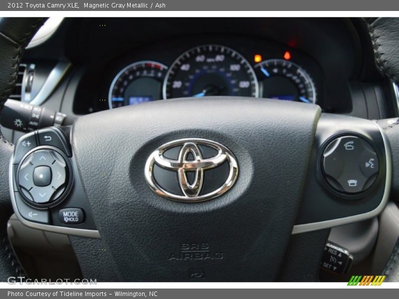 Magnetic Gray Metallic / Ash 2012 Toyota Camry XLE