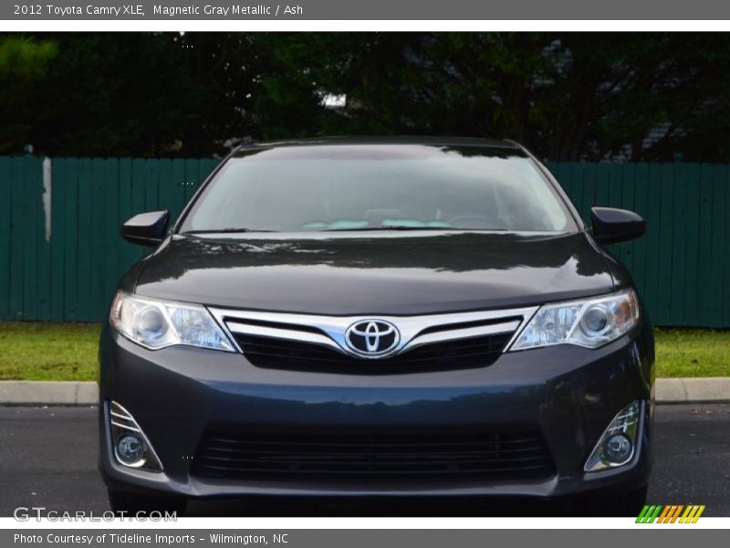 Magnetic Gray Metallic / Ash 2012 Toyota Camry XLE
