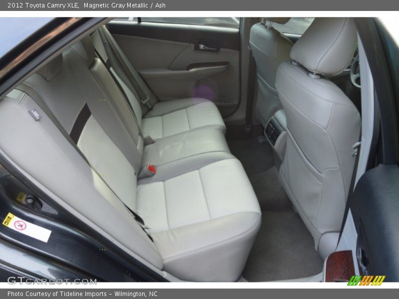 Magnetic Gray Metallic / Ash 2012 Toyota Camry XLE