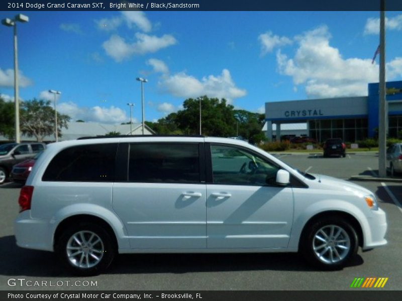 Bright White / Black/Sandstorm 2014 Dodge Grand Caravan SXT