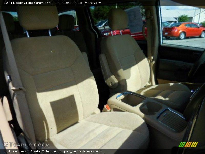 Bright White / Black/Sandstorm 2014 Dodge Grand Caravan SXT