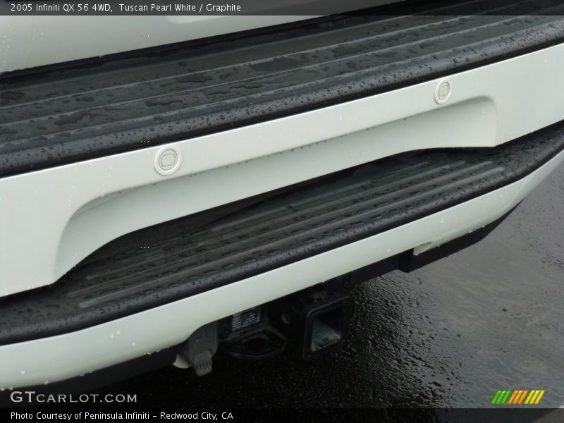 Tuscan Pearl White / Graphite 2005 Infiniti QX 56 4WD