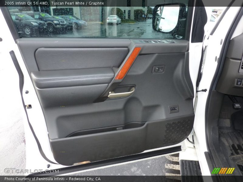 Tuscan Pearl White / Graphite 2005 Infiniti QX 56 4WD