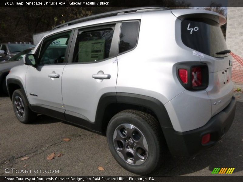  2016 Renegade Latitude 4x4 Glacier Metallic