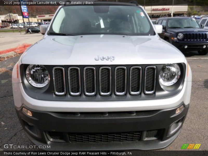 Glacier Metallic / Black 2016 Jeep Renegade Latitude 4x4