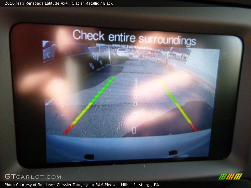 Glacier Metallic / Black 2016 Jeep Renegade Latitude 4x4
