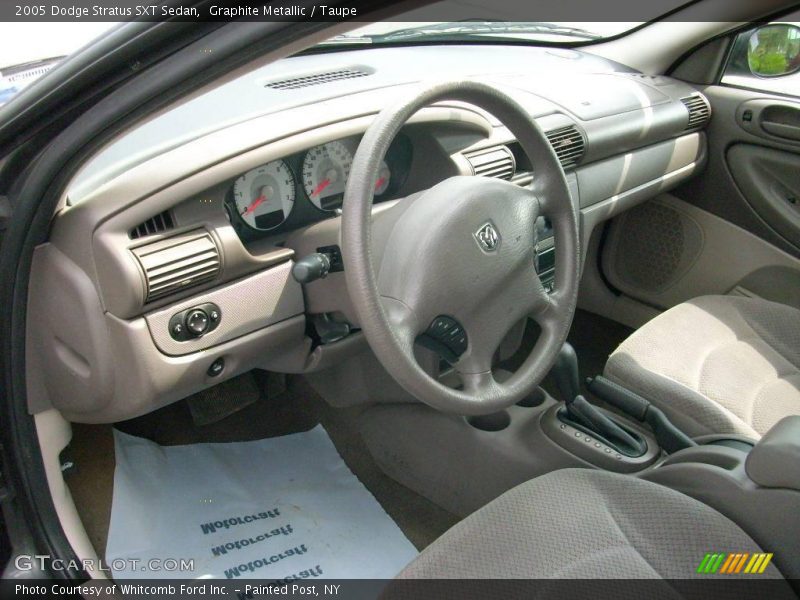 Graphite Metallic / Taupe 2005 Dodge Stratus SXT Sedan