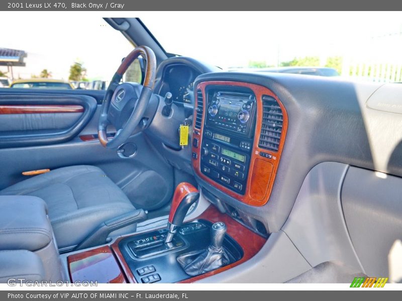 Black Onyx / Gray 2001 Lexus LX 470