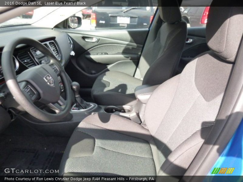 Laser Blue Pearl / Black 2016 Dodge Dart SE