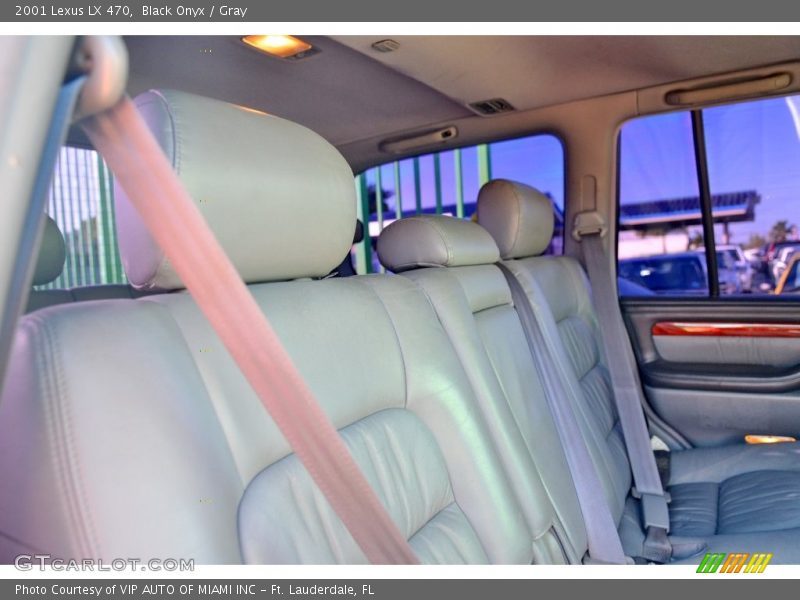 Black Onyx / Gray 2001 Lexus LX 470