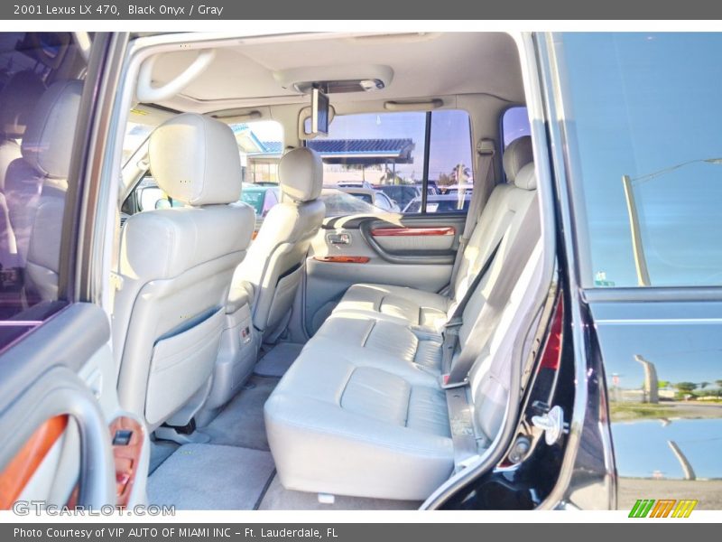 Black Onyx / Gray 2001 Lexus LX 470