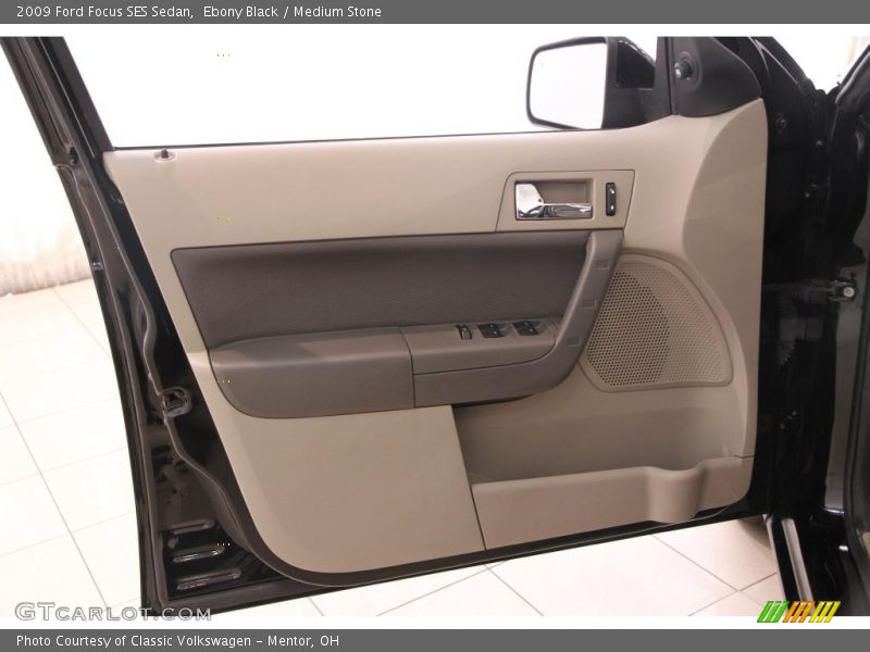 Ebony Black / Medium Stone 2009 Ford Focus SES Sedan