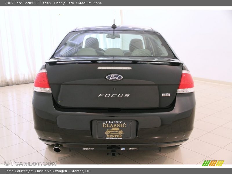 Ebony Black / Medium Stone 2009 Ford Focus SES Sedan