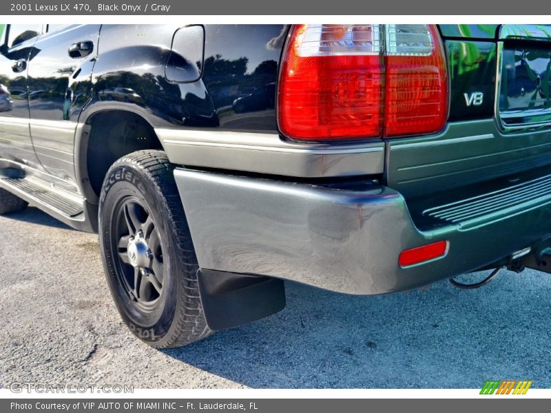 Black Onyx / Gray 2001 Lexus LX 470