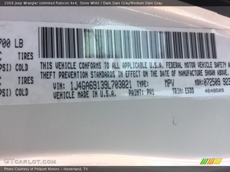Stone White / Dark Slate Gray/Medium Slate Gray 2009 Jeep Wrangler Unlimited Rubicon 4x4