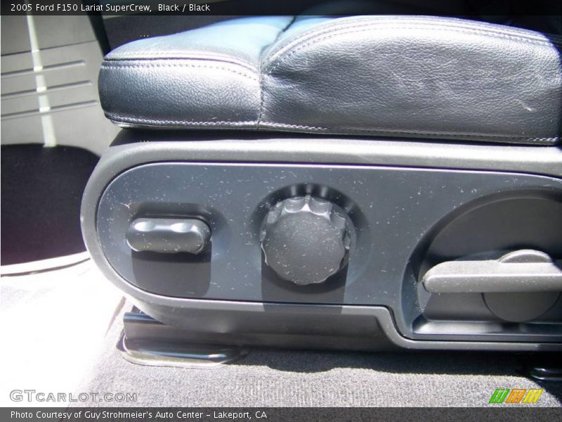 Black / Black 2005 Ford F150 Lariat SuperCrew