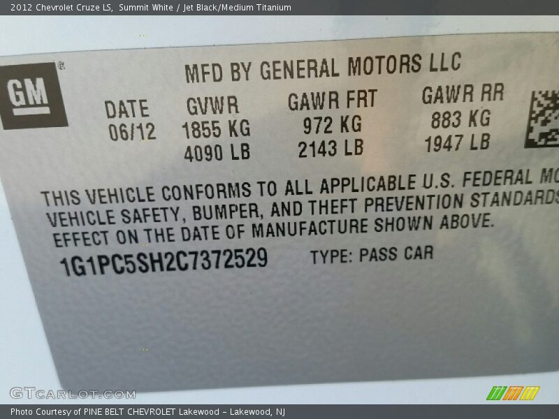 Summit White / Jet Black/Medium Titanium 2012 Chevrolet Cruze LS