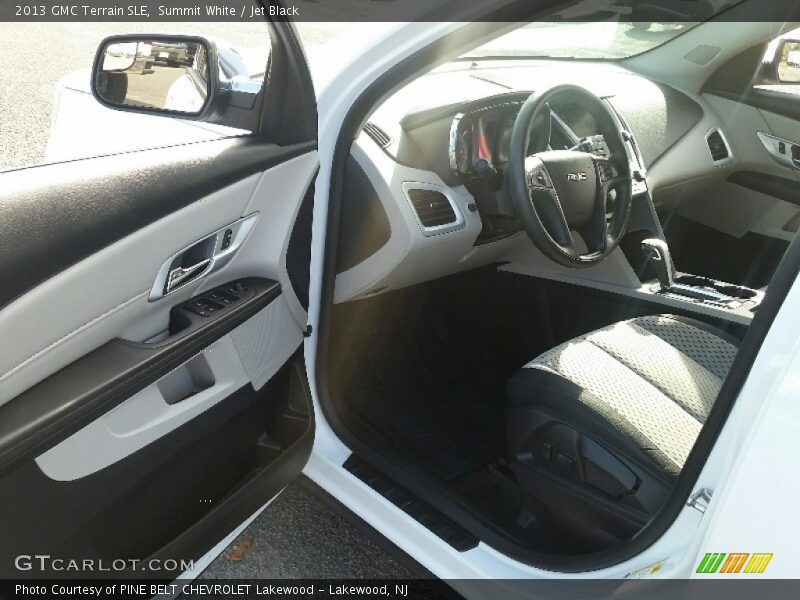 Summit White / Jet Black 2013 GMC Terrain SLE
