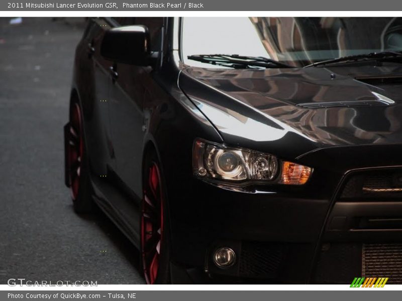 Phantom Black Pearl / Black 2011 Mitsubishi Lancer Evolution GSR