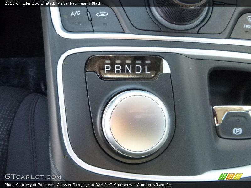 Velvet Red Pearl / Black 2016 Chrysler 200 Limited