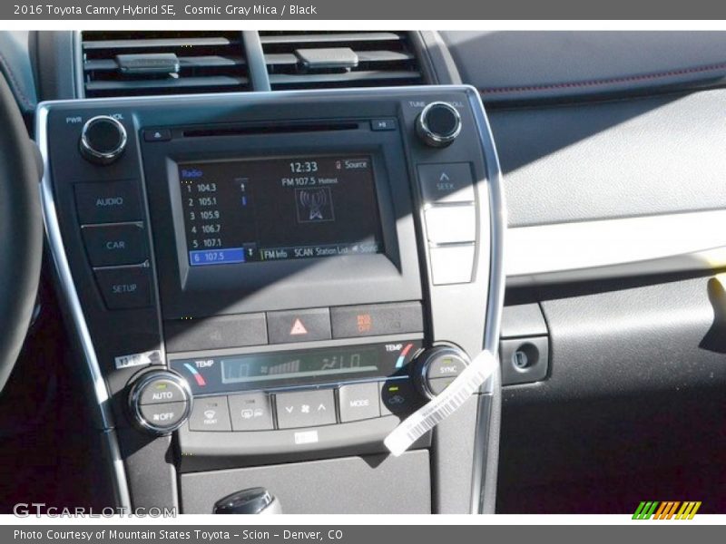 Cosmic Gray Mica / Black 2016 Toyota Camry Hybrid SE