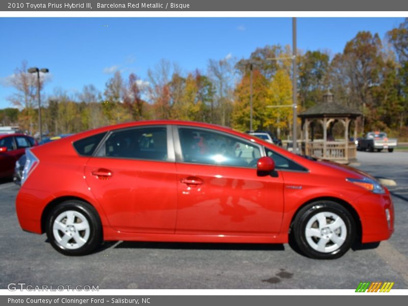 Barcelona Red Metallic / Bisque 2010 Toyota Prius Hybrid III