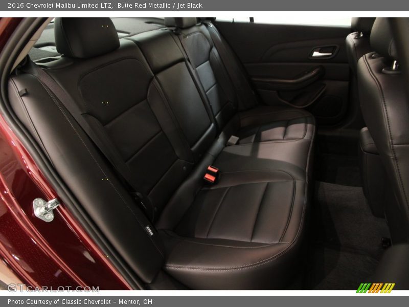 Butte Red Metallic / Jet Black 2016 Chevrolet Malibu Limited LTZ