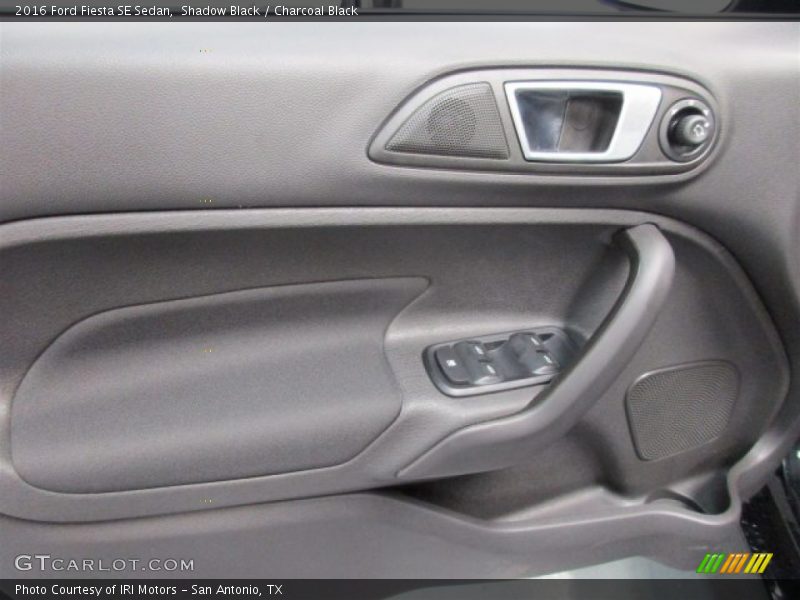 Shadow Black / Charcoal Black 2016 Ford Fiesta SE Sedan