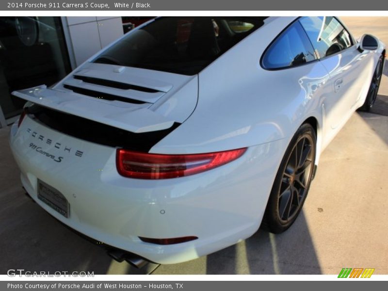White / Black 2014 Porsche 911 Carrera S Coupe