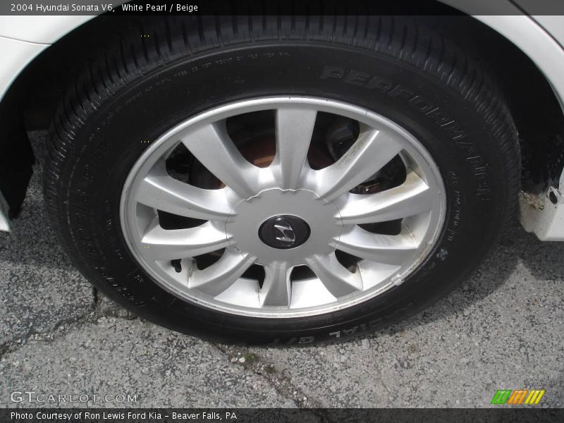 White Pearl / Beige 2004 Hyundai Sonata V6