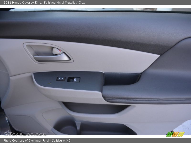 Polished Metal Metallic / Gray 2011 Honda Odyssey EX-L