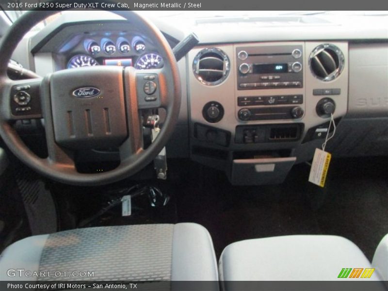 Magnetic Metallic / Steel 2016 Ford F250 Super Duty XLT Crew Cab