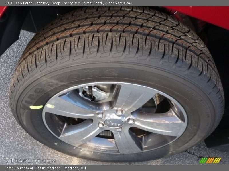 Deep Cherry Red Crystal Pearl / Dark Slate Gray 2016 Jeep Patriot Latitude