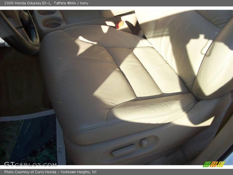 Taffeta White / Ivory 2006 Honda Odyssey EX-L