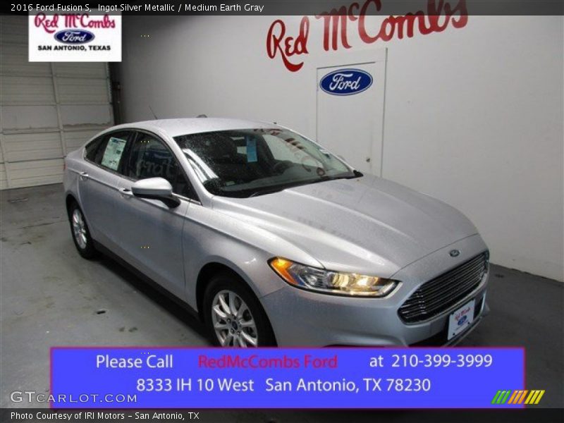 Ingot Silver Metallic / Medium Earth Gray 2016 Ford Fusion S