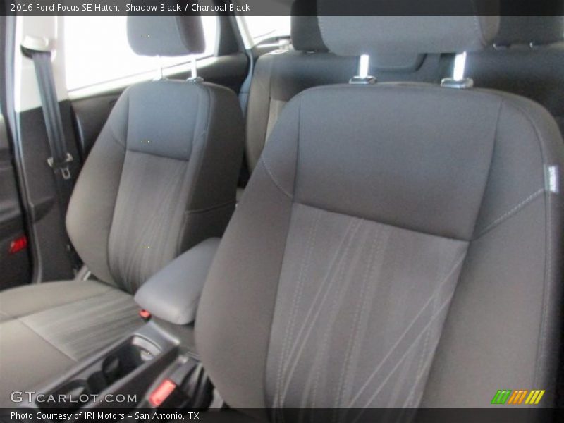 Shadow Black / Charcoal Black 2016 Ford Focus SE Hatch