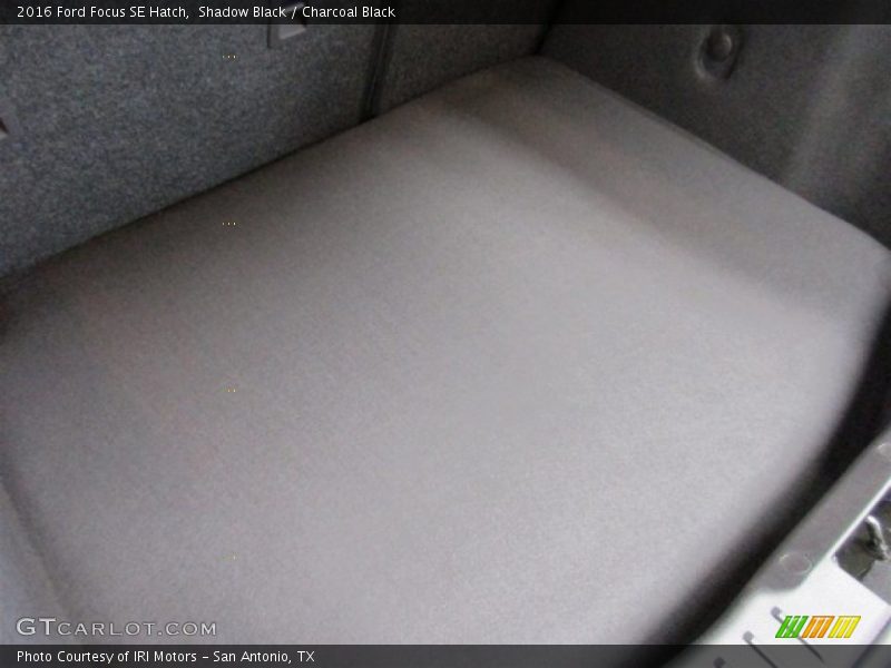 Shadow Black / Charcoal Black 2016 Ford Focus SE Hatch