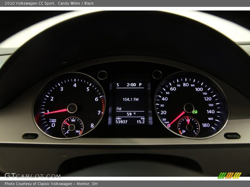 Candy White / Black 2010 Volkswagen CC Sport
