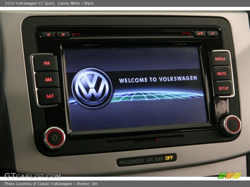 Candy White / Black 2010 Volkswagen CC Sport