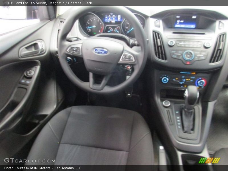 Magnetic / Charcoal Black 2016 Ford Focus S Sedan